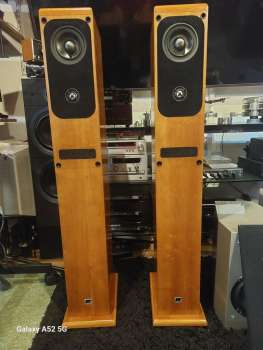 Preview: Jean Marie Reynaud High-End StandLautsprecher  Studio 2 Kirschholz bi-Amping